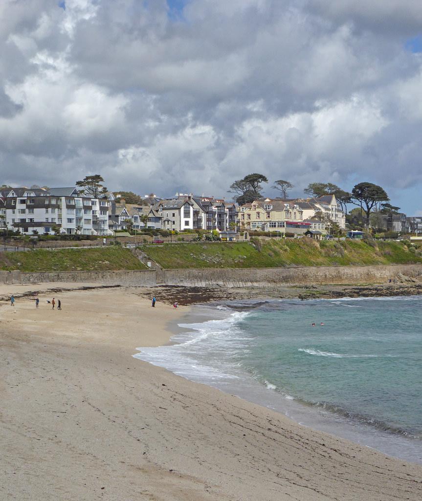 Sandee - Gyllyngvase Beach