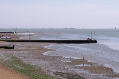 Sandee - Chalkwell Beach