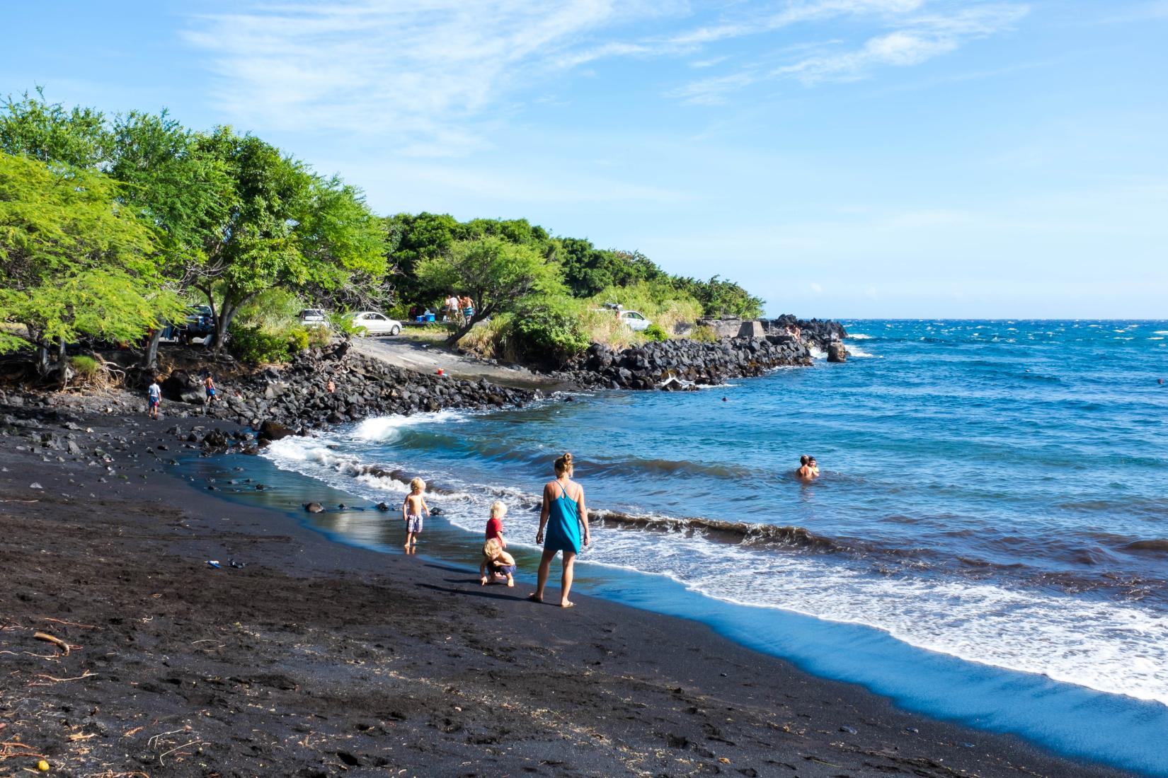 Sandee - Punalu'U Beach Park