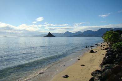 Sandee Kanenelu Beach