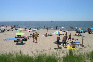 Sandee Oval Beach Photo