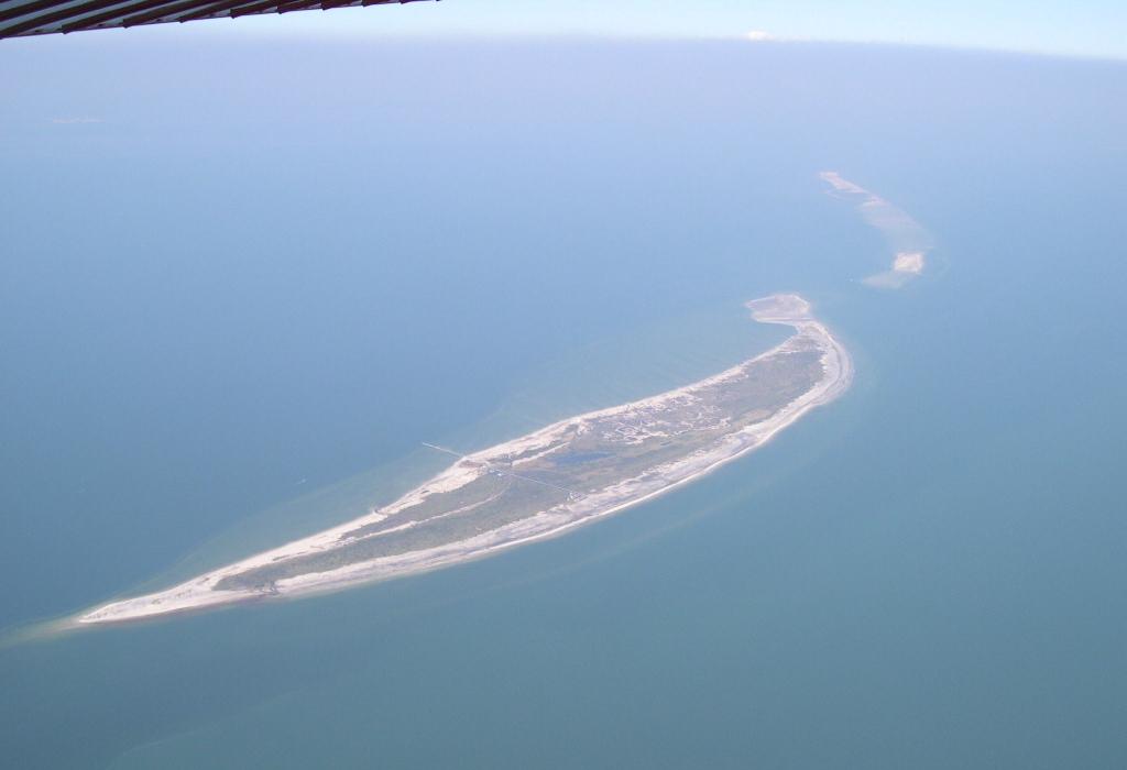 Sandee Ship Island