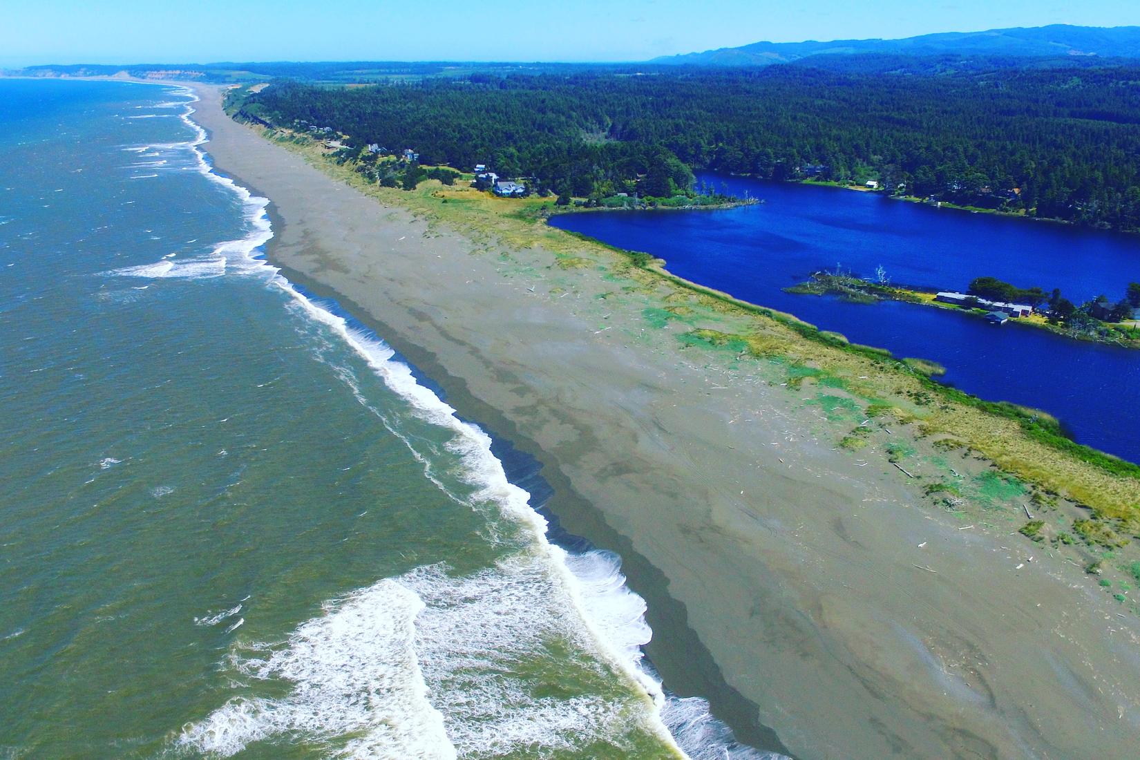 Sandee - Paradise Point State Recreation Site