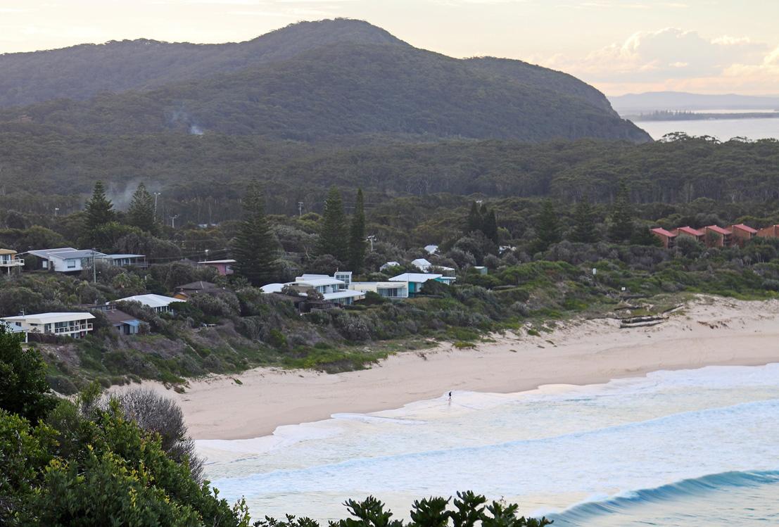 Sandee - Boomerang Beach