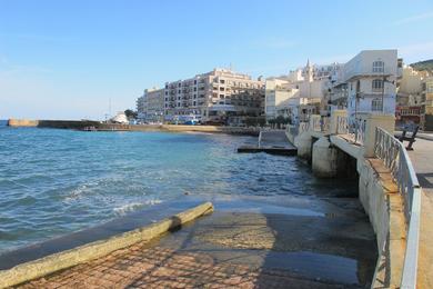 Sandee - Country / Iz Zebbug