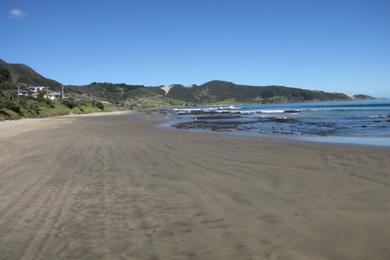 Sandee Ahipara Beach Photo