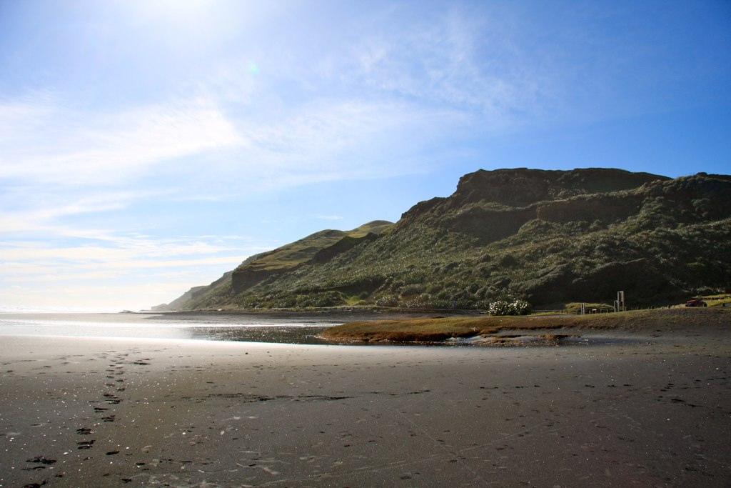 Sandee Karioitahi Beach