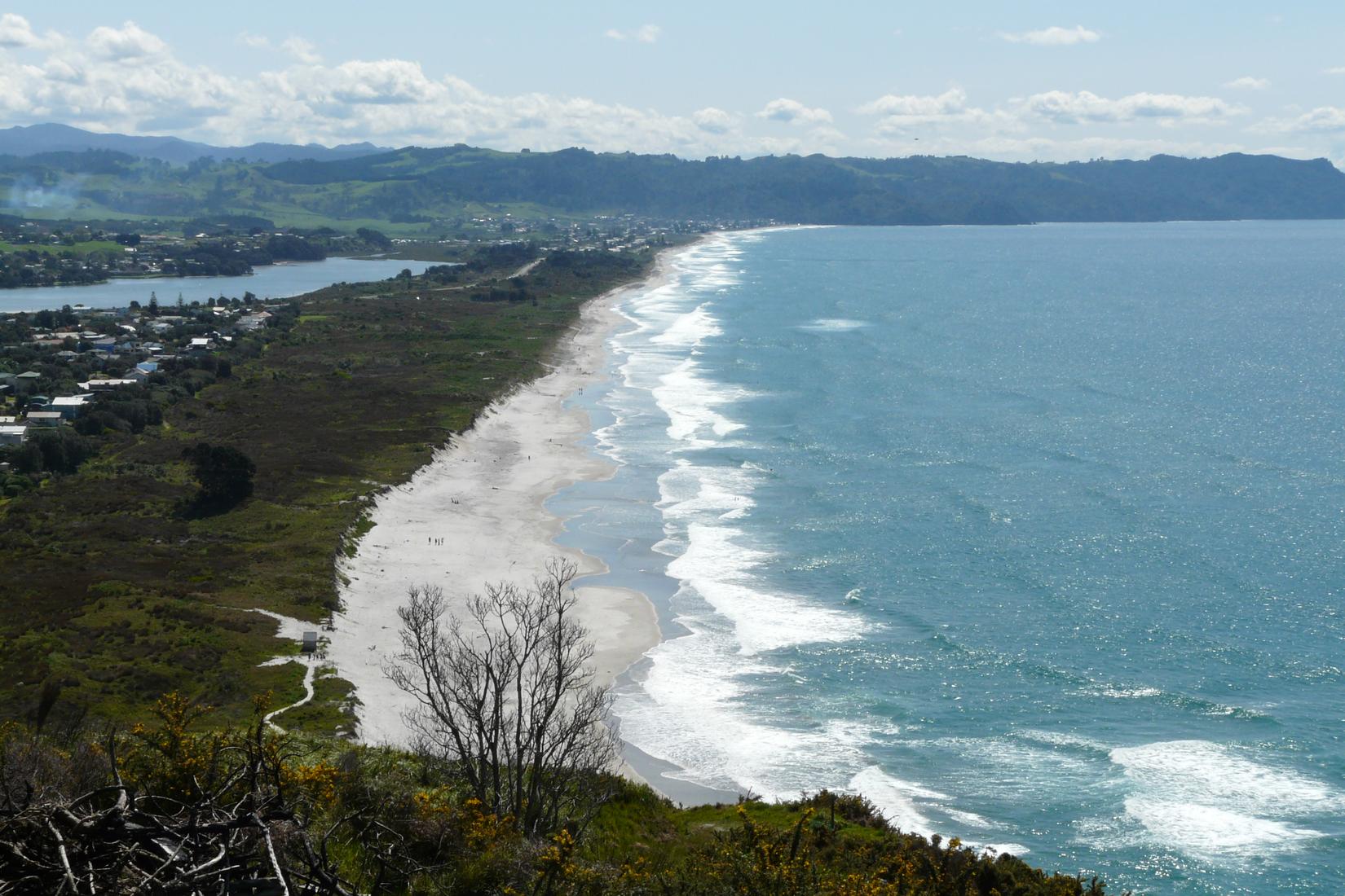 Sandee - Waihi Beach