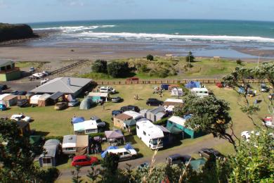 Sandee Opunake Beach Photo