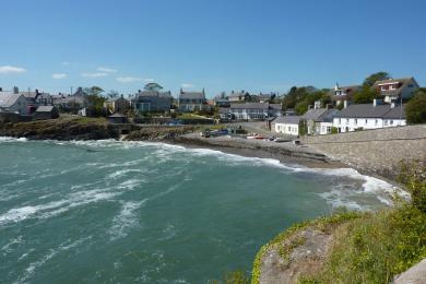 Sandee Moelfre Beach