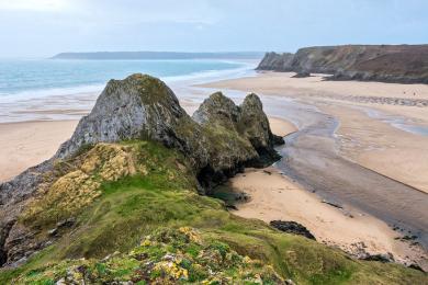 Sandee Three Cliffs Bay Beach