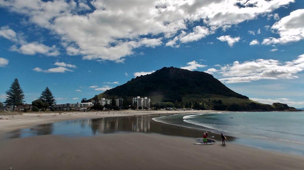 Sandee Maunganui Beach Photo