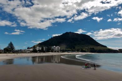 Sandee Maunganui Beach Photo