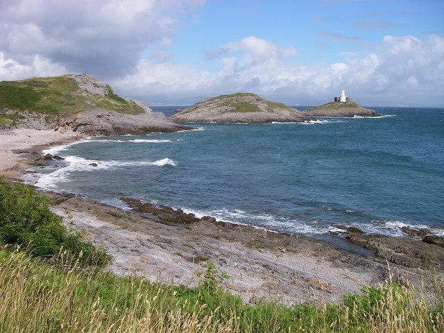 Sandee - Bracelet Bay Beach