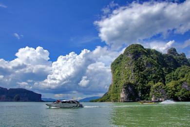 Sandee - James Bond Island