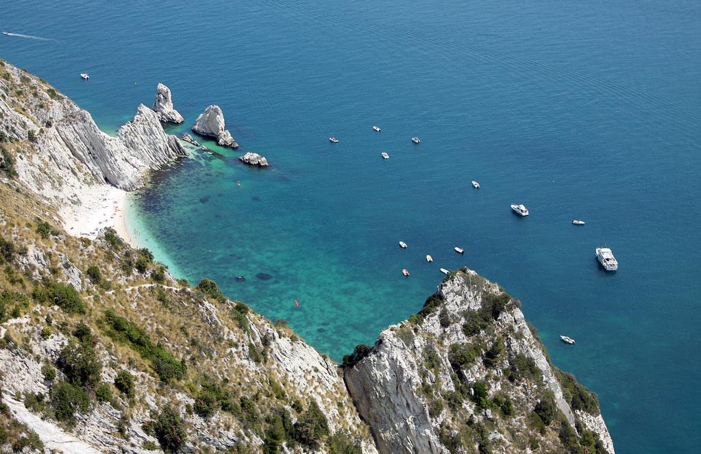 Sandee - Spiaggia Delle Due Sorelle