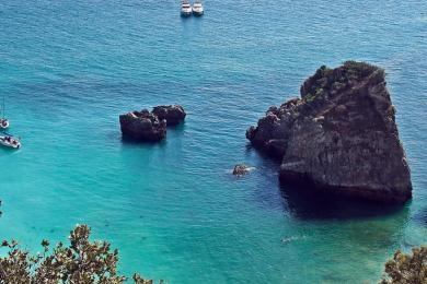 Sandee - Praia Da Ribeira Do Cavalo