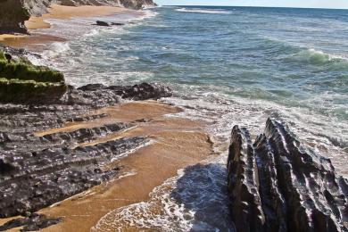 Sandee - Praia Da Murtinheira