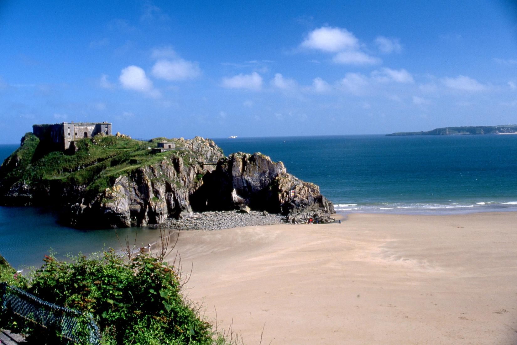 Sandee - Tenby North Beach