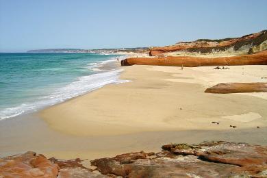 Sandee Praia Da Almagreira Photo