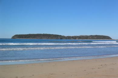 Sandee Broulee Beach