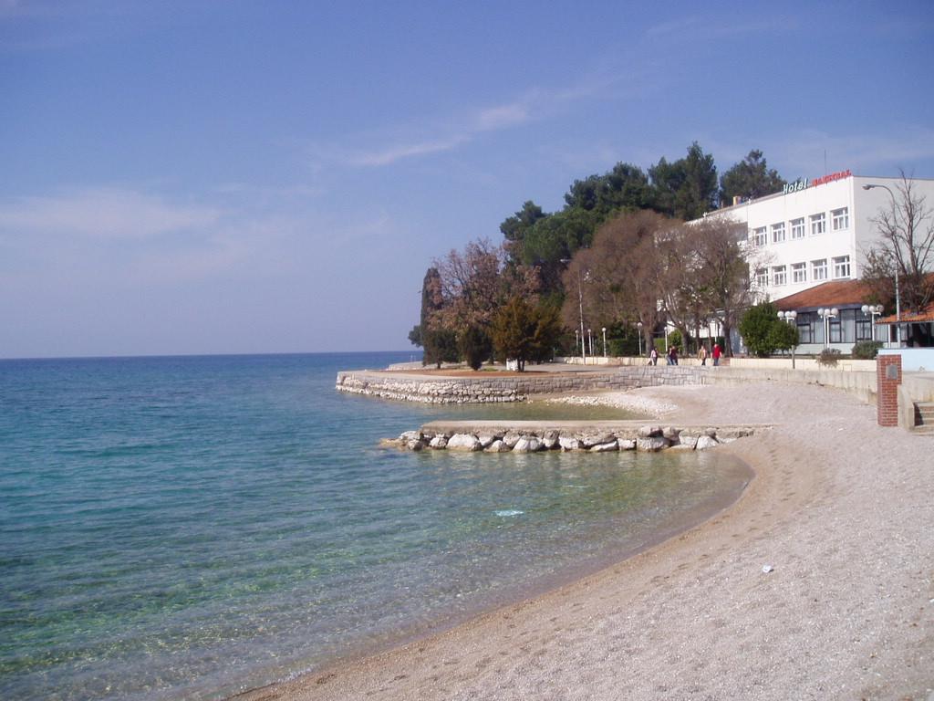 Sandee - Hotel Maestral Beach