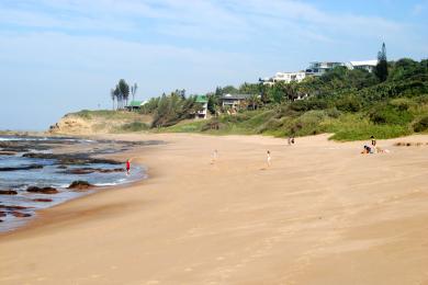 Sandee Sheffield Beach Photo