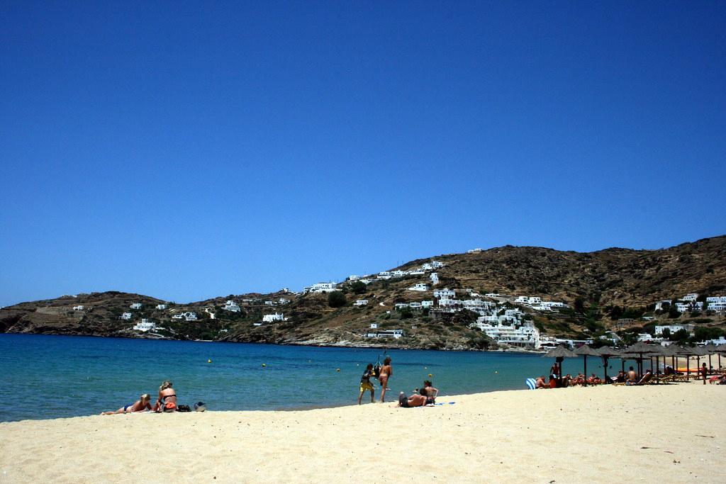 Sandee Mylopotas Beach