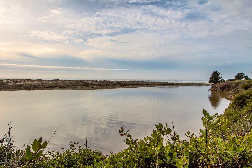 Sandee Ten Mile Beach Photo