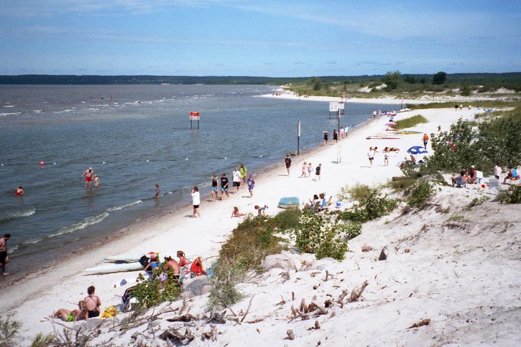 Sandee Grand Beach Provincial Park Photo