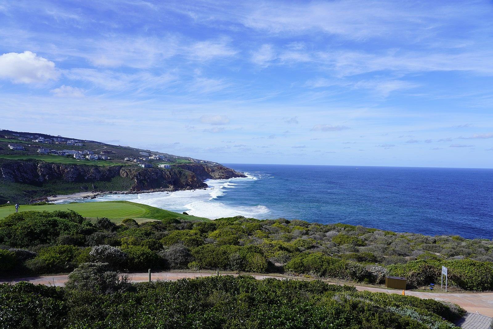 Sandee - Pinnacle Point Main Beach