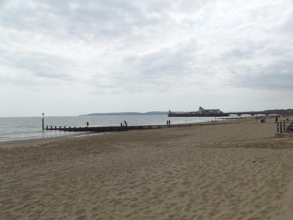 Sandee - Bournemouth Pier Beach