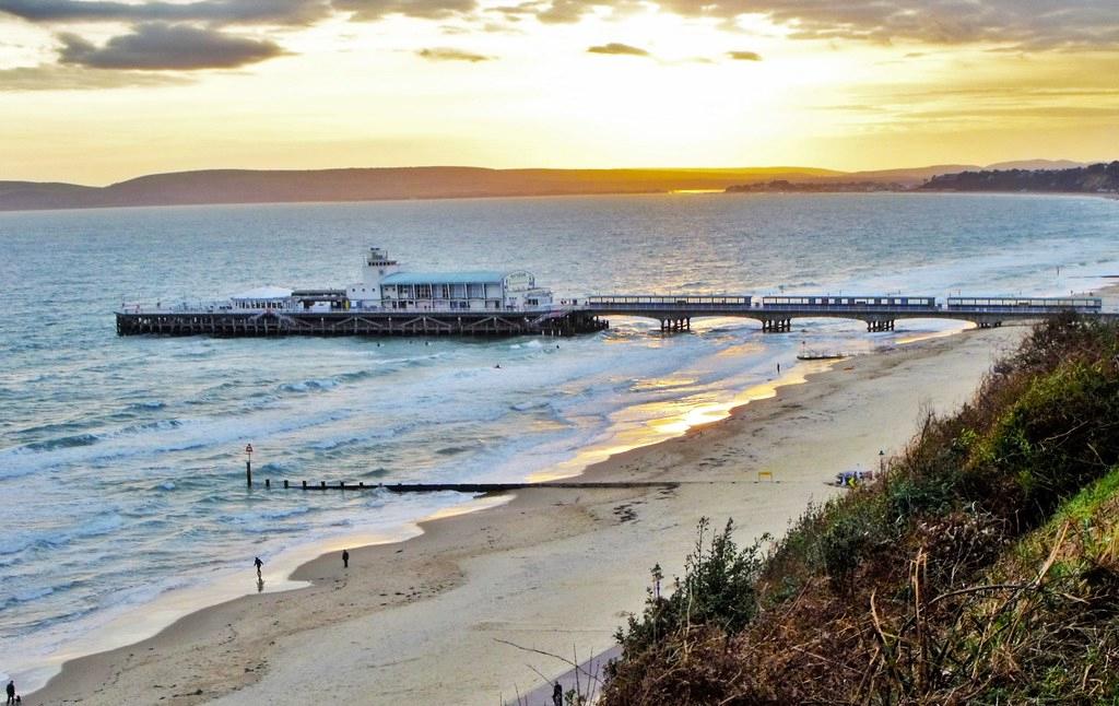 Sandee - Bournemouth Pier Beach