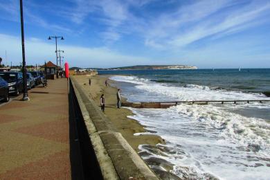 Sandee - Shanklin Beach