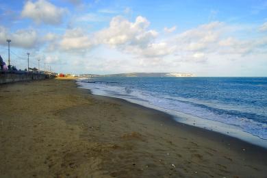 Sandee - Shanklin Beach