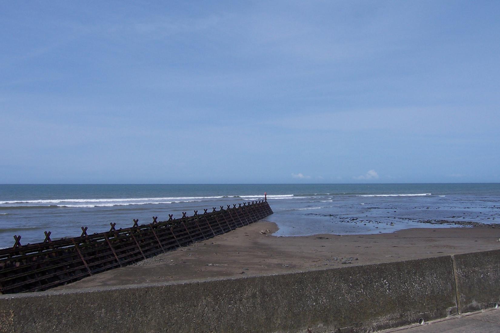 Sandee - Aberarth Beach