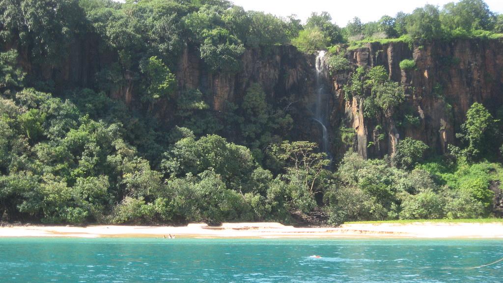 Sandee - Praia Do Sancho