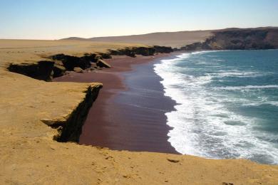 Sandee - Playa Roja