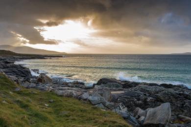 Sandee Borve Beach Photo