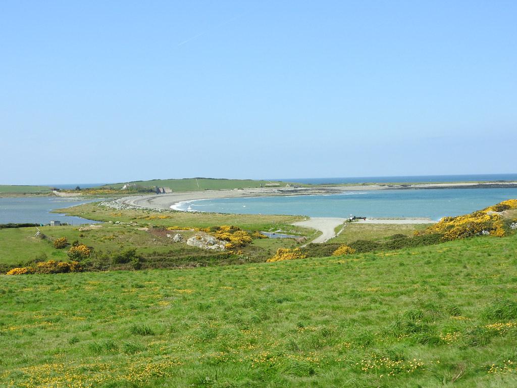 Sandee - Cemlyn Bay Beach