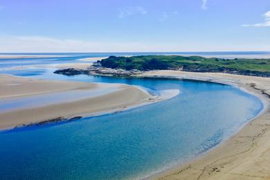 Sandee Llanddona Beach Photo