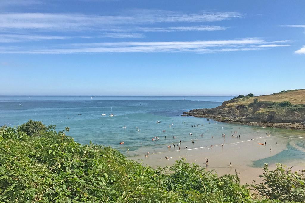 Sandee - Maenporth Beach