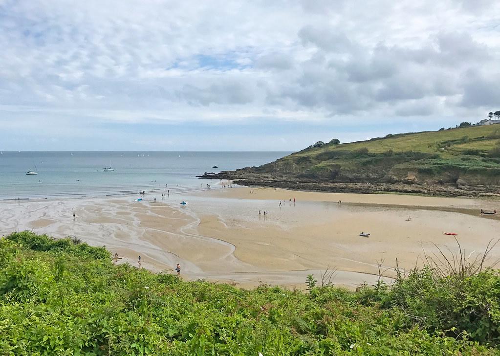 Sandee - Maenporth Beach