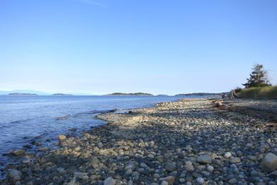 Sandee Rathtrevor Beach Provincial Park Photo