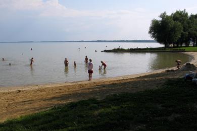 Sandee Vonyarcvashegy Beach
