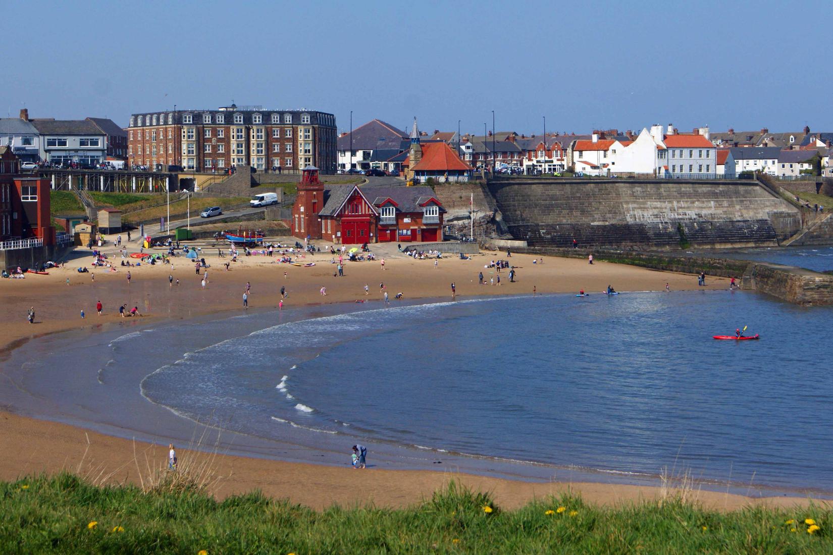 Sandee - Cullercoats Beach