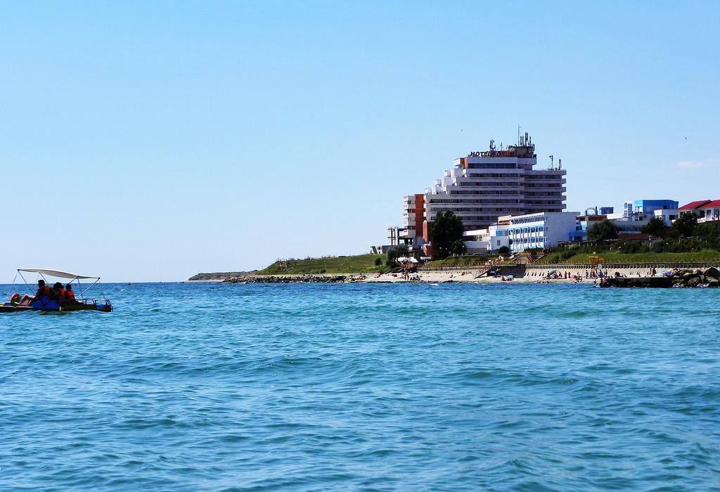 Sandee Costinesti Beach