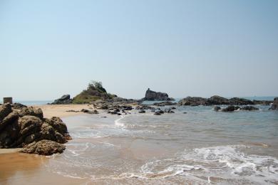 Sandee Om Beach