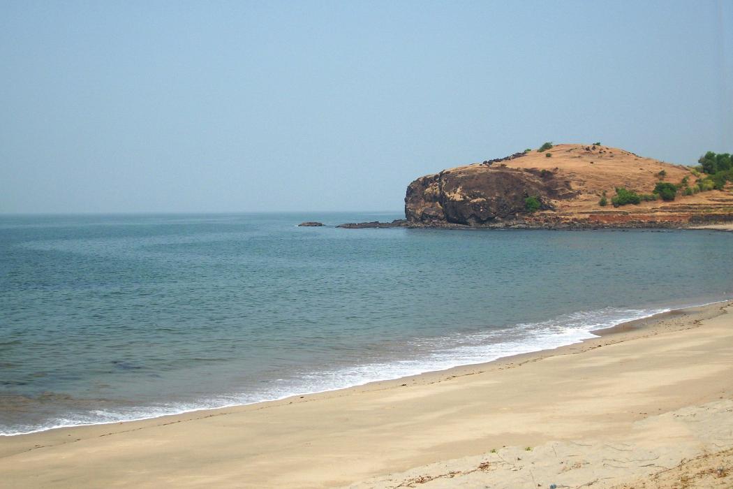 Sandee Diveagar Beach Photo