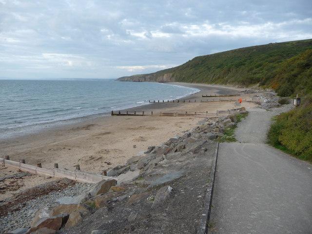 Sandee - Cei Bach Bay Beach